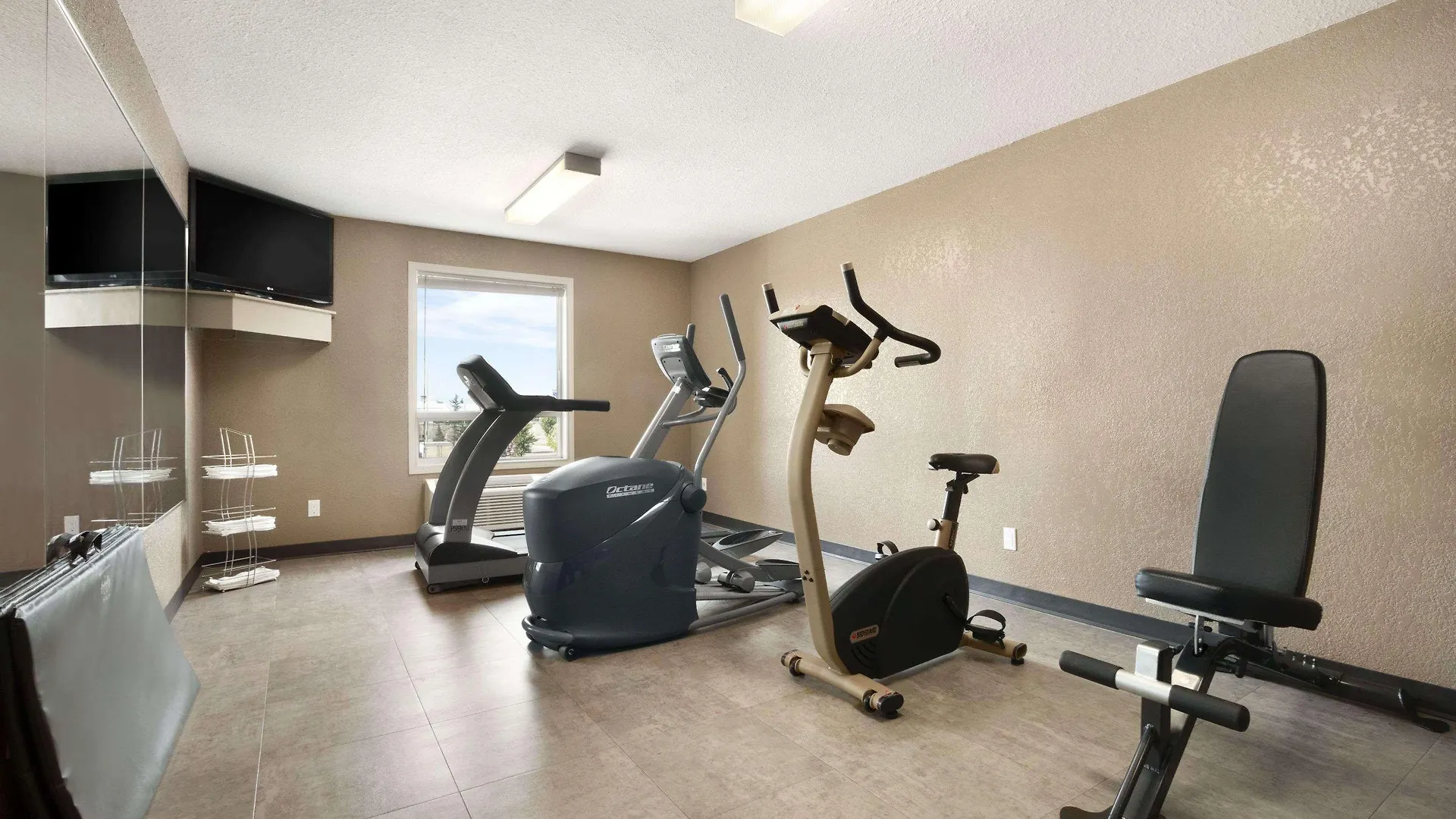 Hotel Days Inn By Wyndham Calgary Airport