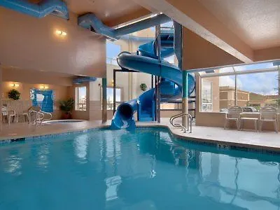 *** Hotel Days Inn By Wyndham Calgary Airport Canada