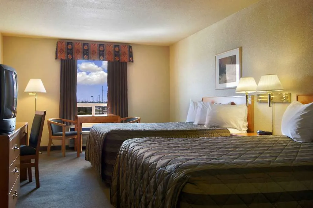 Days Inn By Wyndham Calgary Airport 3*,  Canada